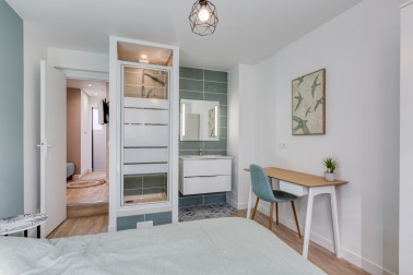 Magnifique T5 Refait à Neuf - Location à la chambre - 94230 CACHAN