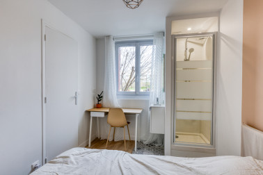 Magnifique T5 Refait à Neuf - Location à la chambre - 94230 CACHAN
