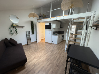 Image 2 de l'annonce : T1  meublé lumineux – 63 rue de la cueille Mirebalaise - Poitiers  86000