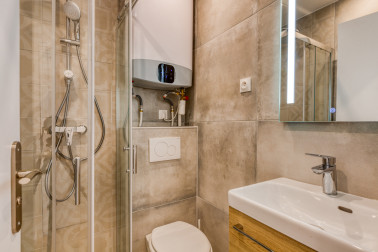 Magnifique T2 refait à neuf - Rue de Sambre et Meuse 75010 - Disponible immédiatement