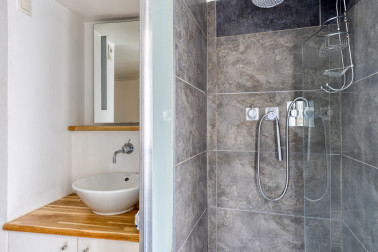 A vendre 2 pièces de 27 m² au Centre de Paris