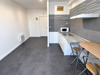Image 1 de l'annonce : Studio - Place Pierre Semard - Montereau-Fault-Yonne (77130) - Quartier central et fonctionnel