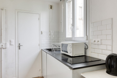 A VENDRE 14 m² refait à neuf