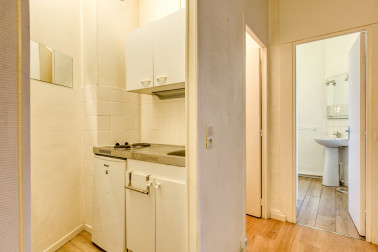 Magnifique studio non meublé- rue Lafayette 75010 Paris