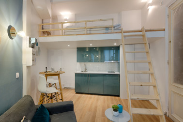 A VENDRE - BEAU STUDIO AVEC MEZZANINE