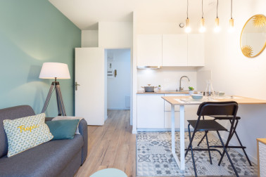 Joli T1 refait à neuf - Rue des Fabriques avec une place de parking