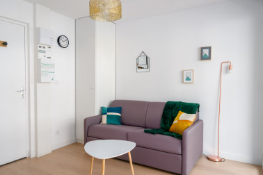 Studio Meublé Entièrement Refait - Avenue Berthelot ✨