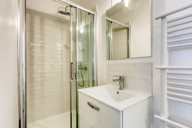 Studio refait à neuf-centre Melun