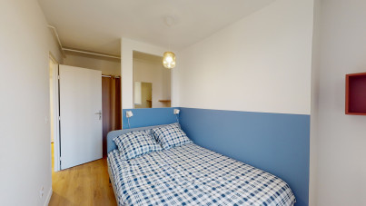 Image 6 de l'annonce : COLOCATION T5 meublé de 77 m² proche Saint-Charles