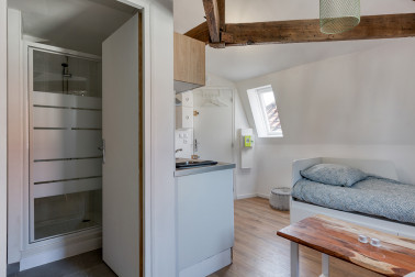 Magnifique Studio refait à neuf et meublé secteur LILLE FIVES