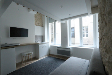 Studio Cocooning tout Équipé, Prêt à Vivre !