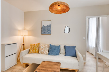 Image 6 de l'annonce : Magnifique T2 à  la Réunion, 75020 Paris, FR