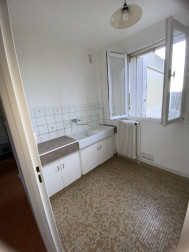 LOCATION T2  NON MEUBLÉ CENTRE DE MELUN