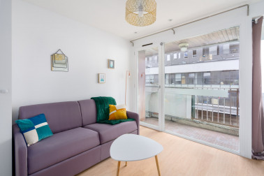 Studio Meublé Entièrement Refait - Avenue Berthelot ✨