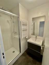 Chambre en colocation à louer - 12 rue Ludovic Bonin, 69200 Vénissieux