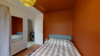 Très beau T3 meublé de 45m², entièrement refait à neuf par un architecte et idéal pour de la colocation