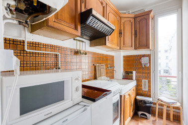 Beau Trois pièces meublé - passage de Clichy 75018 - Colocations acceptées