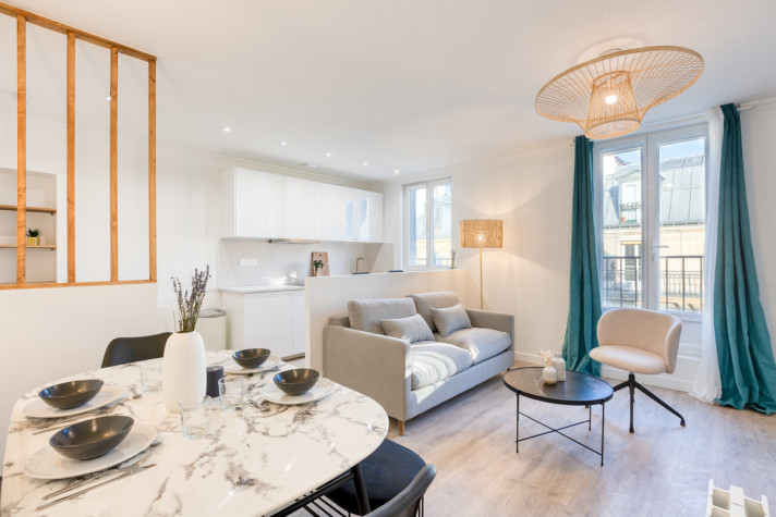 Photo 4 T2 2 pièces à Paris 10