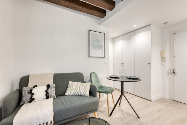 Photo 5 Studio 2 pièces à Paris 02