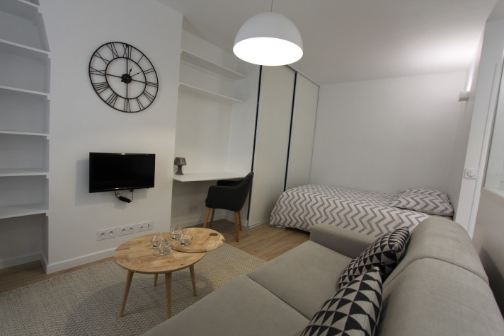 Photo 2 Studio 1 pièces à Paris 18