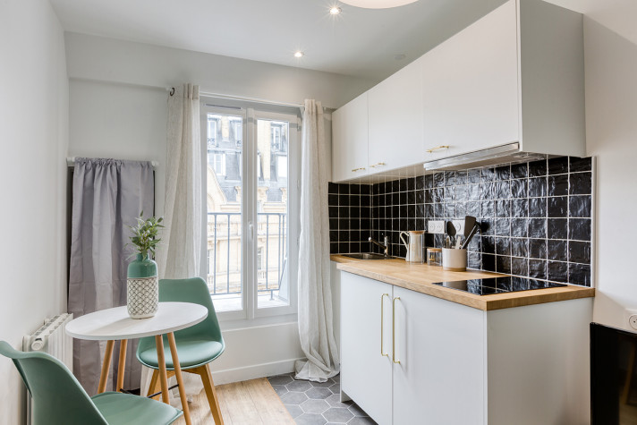 Photo 2 T2 2 pièces à Paris 10