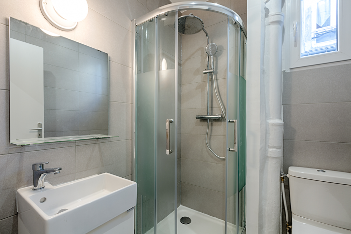 Photo 5 T3 3 pièces à Paris 18